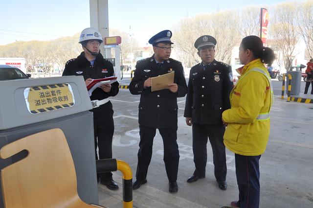 王昆山局长带队督导检查全国两会 期间全县安