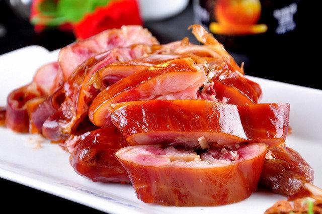 舌尖上的中国:四川汉族传统名菜广汉缠丝兔,川菜的精髓