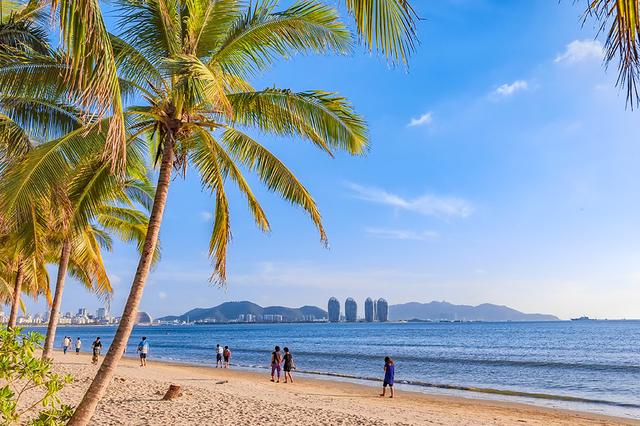 海南三亚湾,碧海蓝天,天水一线!|三亚湾|海南|银色海滩_新浪新闻