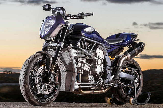 轻量化v8两轮怪兽pgm v8 售价18万美元-新浪汽车