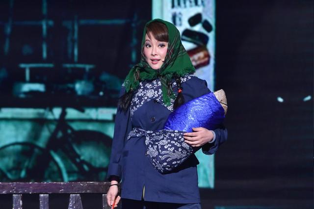 袁立和《演员的诞生》撕战再升级,发文继续爆料!