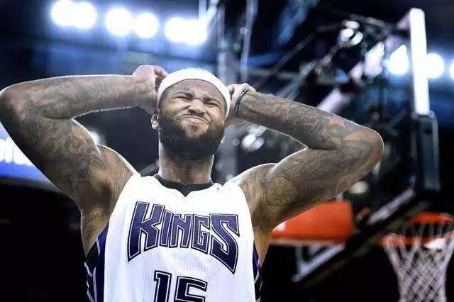 有脑子的考辛斯多可怕!拒绝上场让队友打败大帝!