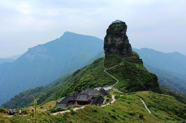 贵州十大旅游景点(贵州景点有哪些有名的景点)