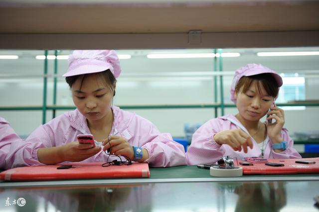 打工妹刚从写着月薪5000的工厂辞职,告诉你月薪5000都是怎么拿的