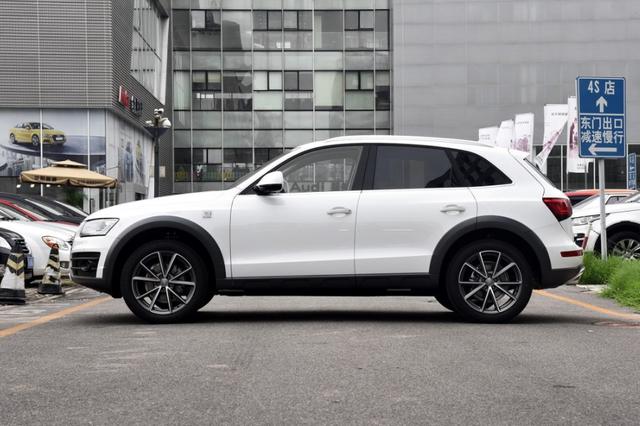 保时捷macan跟奥迪q5谁的性价比高!