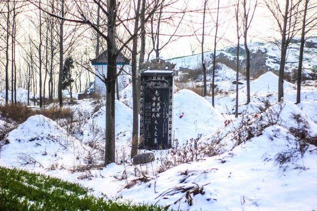 在真正意义上来讲,嵇康墓其实并不能算是一个传统意义上的景点,就连