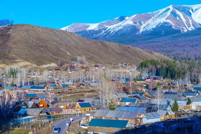 古老的民族遗风,边境线上的小村,中国最美的八个小镇之一