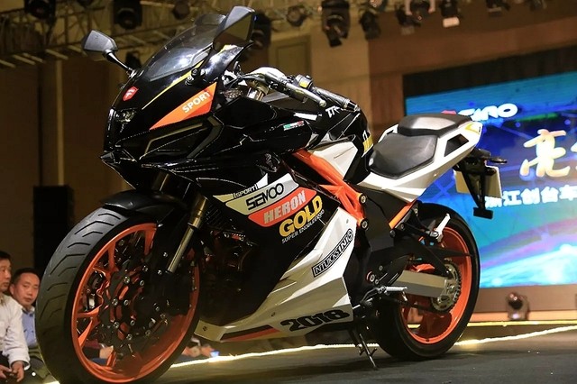 台荣跑车tr400正式上市 售价2.28万元