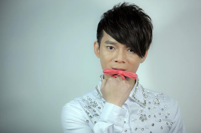 靠一首歌火18年,歌被越南翻唱爆红东南亚,宁愿不红也不做小鲜肉