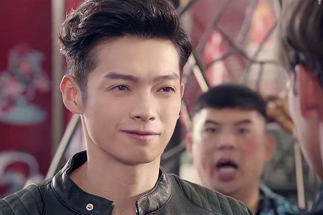 《终极一班5》王亚瑟的战力现在能有多少?跟他比肩