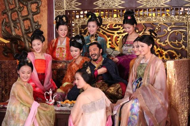 古代老婆最多的男人是谁?此人记录至今无人打破,家族被唾骂千年