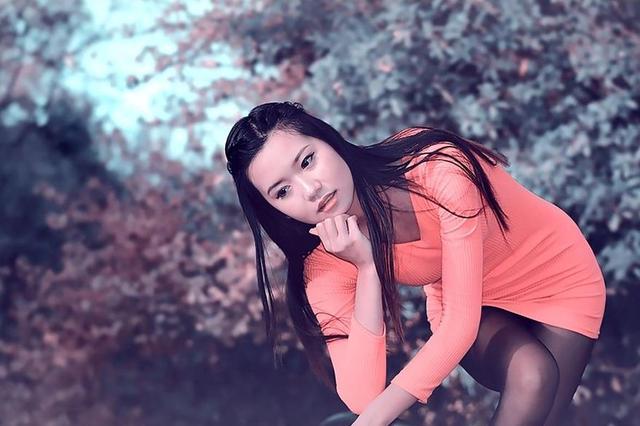 忐忑的心情和公婆吃饭,去洗手间回来看到一幕,我拎包就走