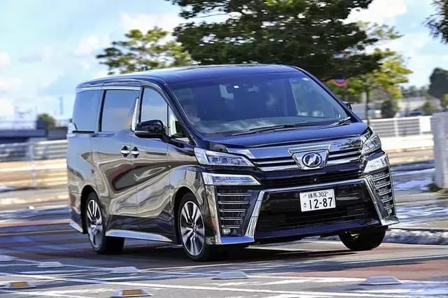 日本20万国内加价卖到100万丰田埃尔法有多神