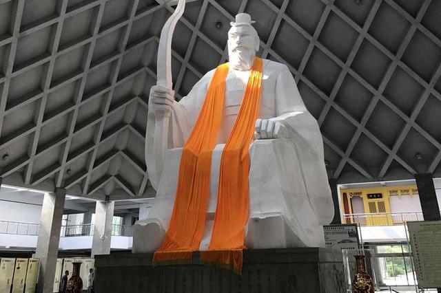 据历史记载,张姓始祖张挥,号天禄,青阳之子,为黄帝之长子玄嚣(五帝之