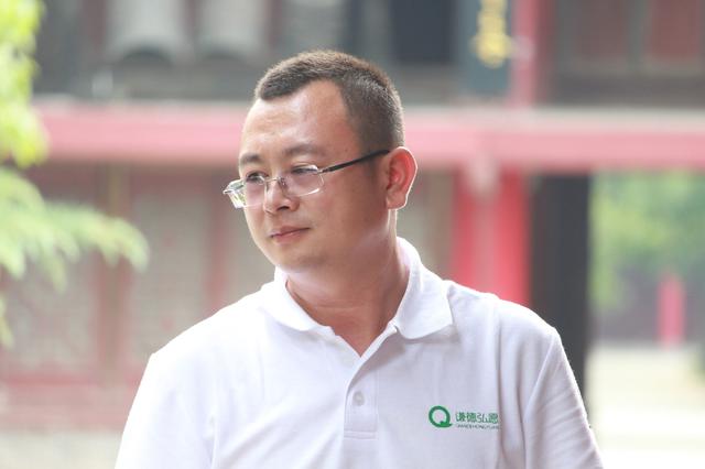 漆彩缤纷沈林松