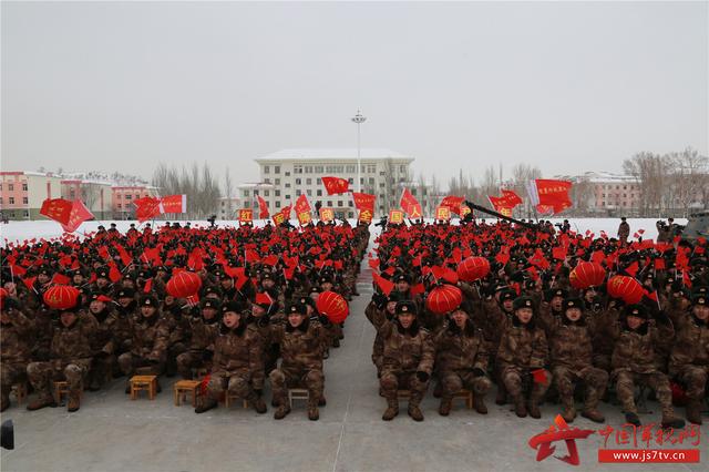 "大年初三(2月18日)播出《走进新疆军区红军师》新疆军区某红军师部队
