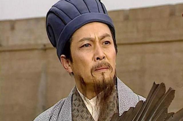 唐国强想把老年诸葛亮再演一回,老版《三国演义》是在看历史经典