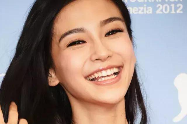 从赵薇,周慧敏,杨颖身上可以看到,一口好牙有多重要