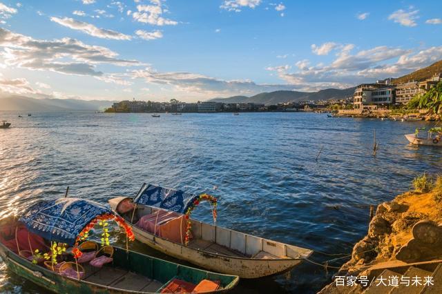 旅游:阳春三月一起去邂逅云南新风尚之美吧!