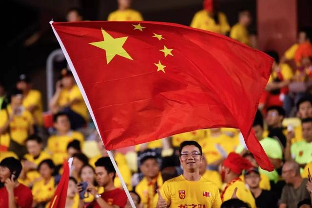 中国足球为啥不出人才青训仅投入5亿中超球队却亏损40亿