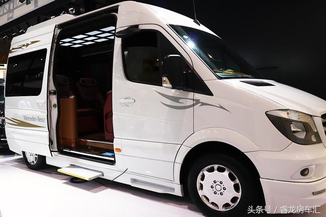 帝王行宫般奢华的奔驰斯宾特房车