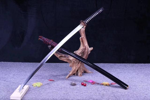 日本武士刀,起源于唐朝而唐刀销声匿迹武士刀却成为日本象征