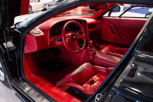 这辆绝世珍品bugatti eb110 ss将在伦敦拍卖会