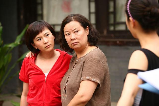 感谢你,我离婚的大姑子,和你一起住2年,我存了10万块!