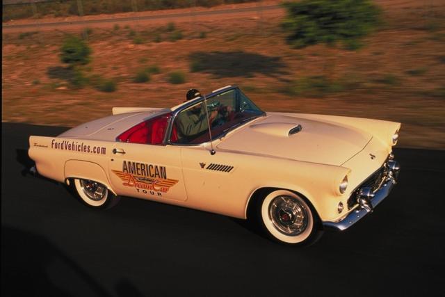 福特雷鸟1957年雷鸟是最具魅力的雷鸟汽车