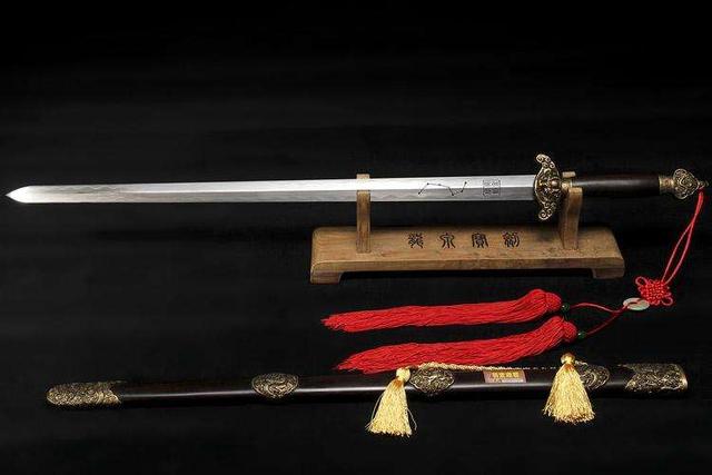 它是中国冷兵器的代表,曾被批评华而不实,如今重获国人推崇!