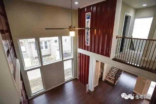 7万买7个集装箱,美国25万建2层豪宅!却输国内