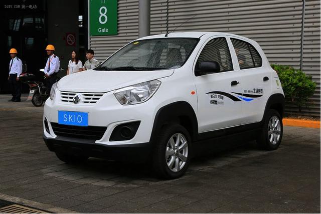 再比如说东风俊风er30.比如说,北汽的lite(配置|询价).