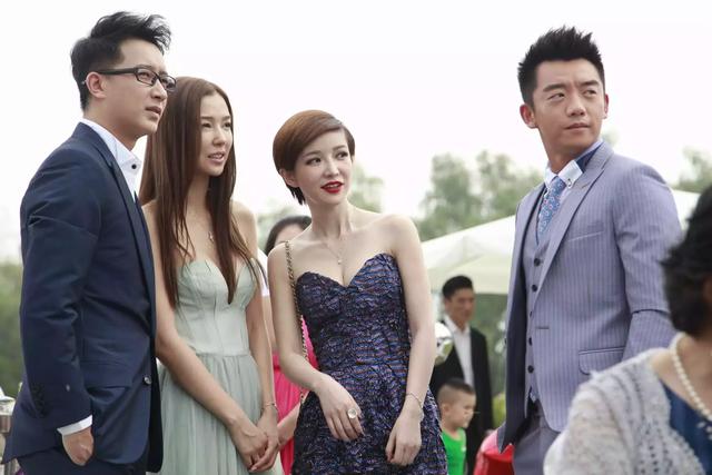 《芳华》未逝,《前任3》又火,这俩兄弟赚了近10亿!