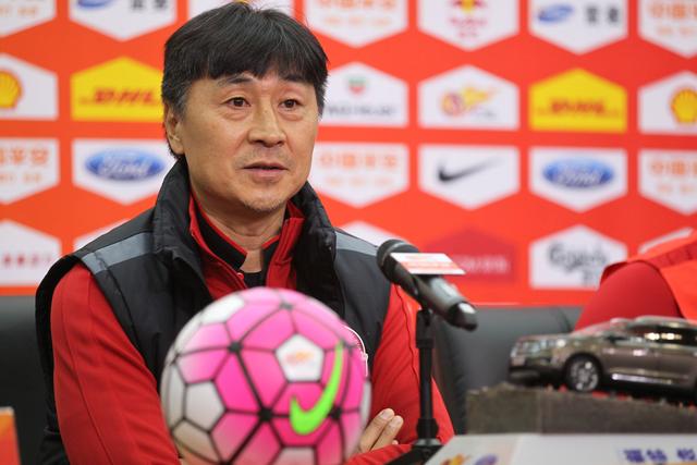 此外前国脚肇俊哲,女足孙雯也都正式加盟足协,林乐丰,邵佳一担任国家