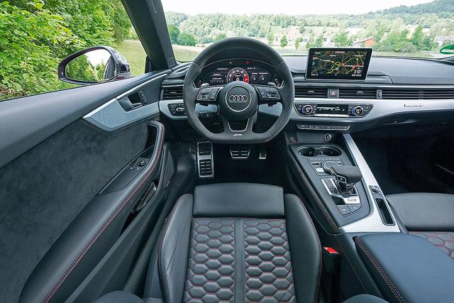 你认为这三辆车谁最快,奥迪?