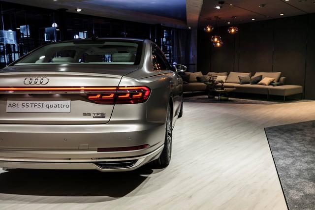 新款a8l,简直就是艺术品,颜值内饰甩开奔驰宝马