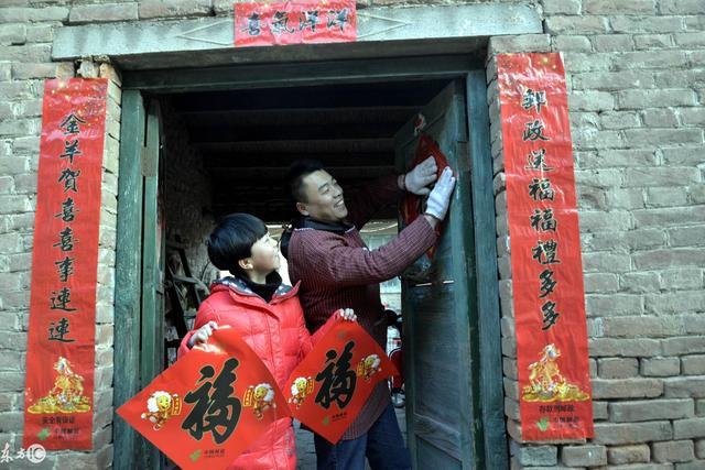 对联早上贴还是下午贴好千万别犯错误小心财不进家福不临门