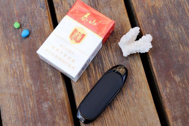 老烟民的戒烟神器超感觉小q电子戒烟器