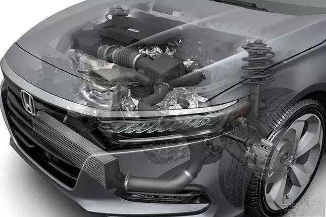 国内首批10代本田雅阁下线, 颜值不输宝马, 油