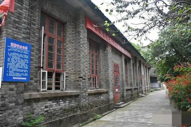 我的中师学校:芷江师范,爱你的心,永不变