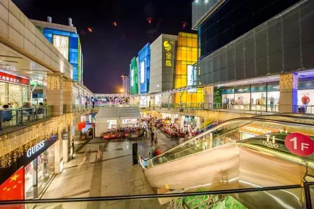 金鹰湖滨天地,东城汇,万谷慧,花园城……让家人朋友团聚更方便,更温馨