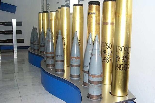 虽然76式130毫米双联装舰炮起到了很优秀的拒止作用,但是mk-45型舰炮