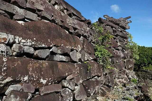 南马都尔遗址建筑群——留给世人难解的谜团