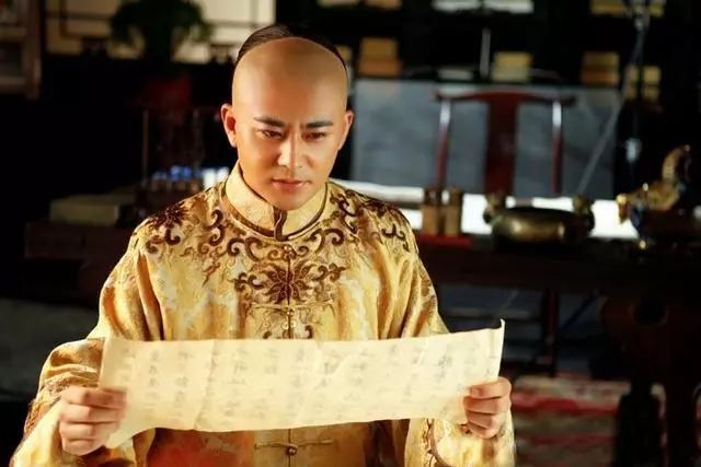 雍正帝继位之后,胤祉不像八阿哥几人曾与雍正帝争锋,怎么也应该善终