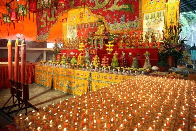 正月十五:元宵佳节起源于佛教——佛前供灯的功德利益