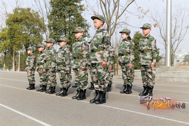 公益行动栏目《中华少年特种兵,集结武汉野战国防园顺利杀青.