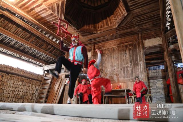 舞蹈名家盛赞南丰傩舞不愧是“中国古代舞蹈活化石”|神坛|傩舞|南丰_新浪新闻