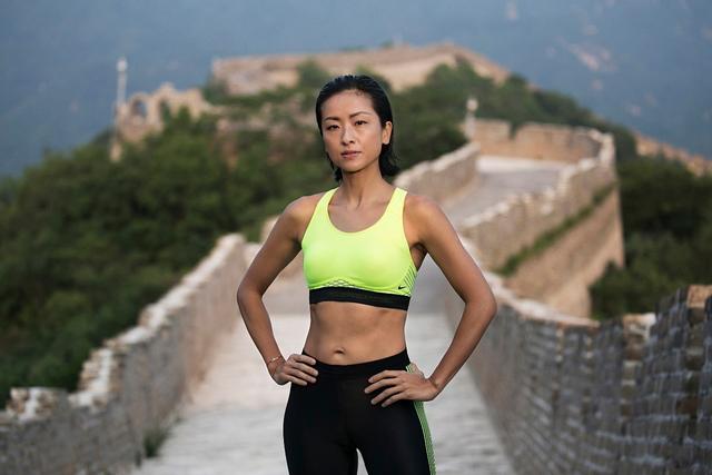 从独立女性到陈奕迅的败家老婆,放弃事业,为何却被骂得这么惨
