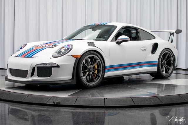 保时捷911gt3rs经典的马天尼涂装