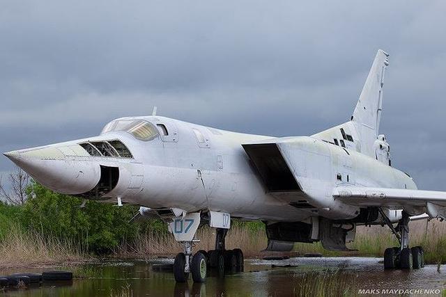 但宁烂掉也不卖中国,如今不再需要|武器|轰炸机|战略轰炸机_新浪新闻